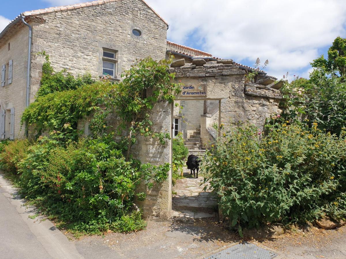 Tusson Chambres D'Hotes Charente Екстериор снимка