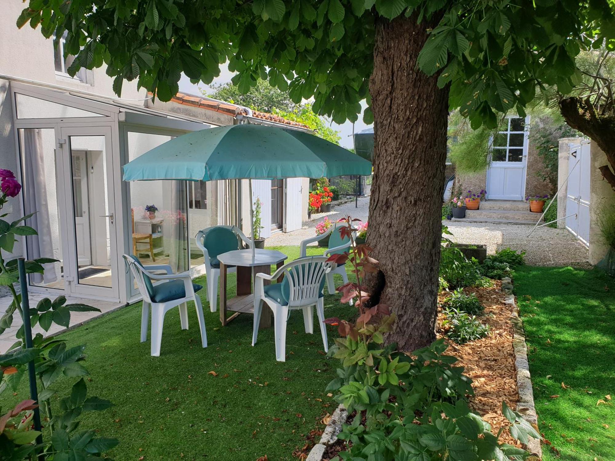 Tusson Chambres D'Hotes Charente Екстериор снимка